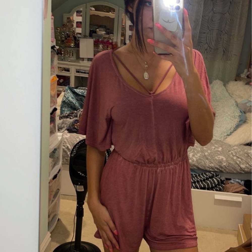 American eagle flowy romper